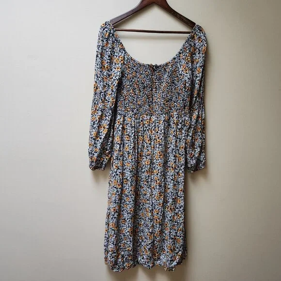 Lost + Wander floral smocked midi dress / anthropologie / M - Picture 5 of 7